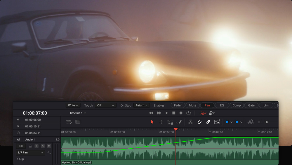 Fairlight automation DaVinci Resolve с кривой автоматизации на аудиодорожке