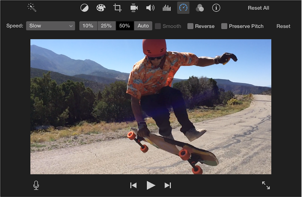 Speed controls iMovie с Slow, процентами, Smooth, Reverse и Preserve Pitch